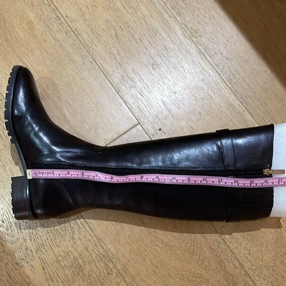 Karl Lagerfeld 9 Brown Shiloh boots new in the box